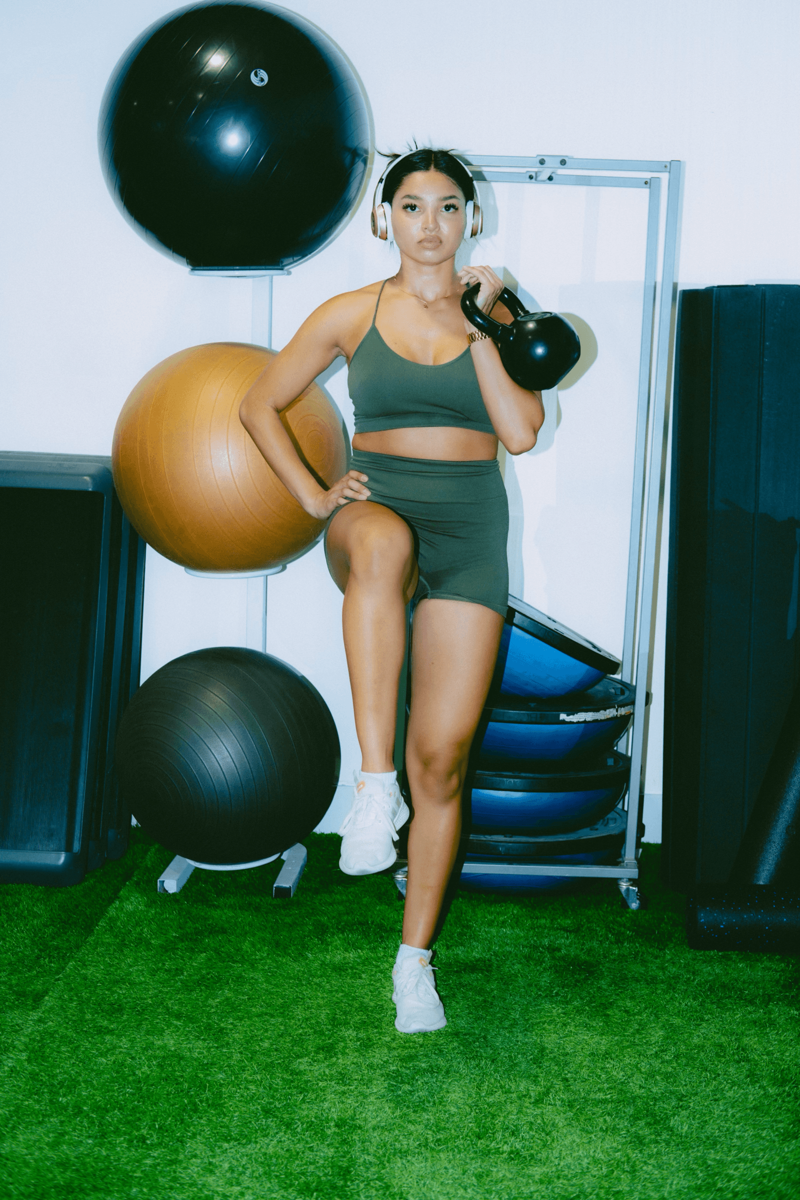 Member training moment inside Georgetown Fitness